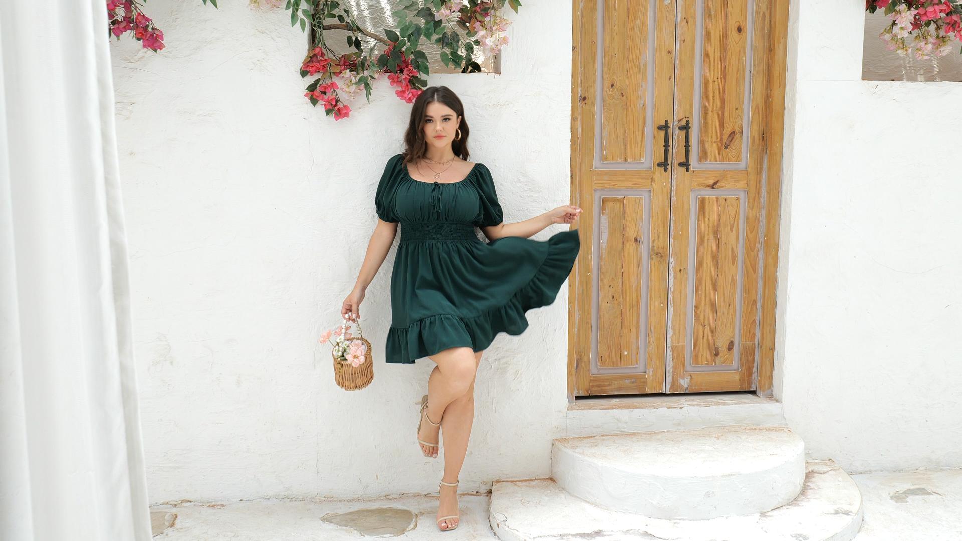 SCOMCHIC Womens Plus Size Short Lantern Sleeve Scoop Neck Mini